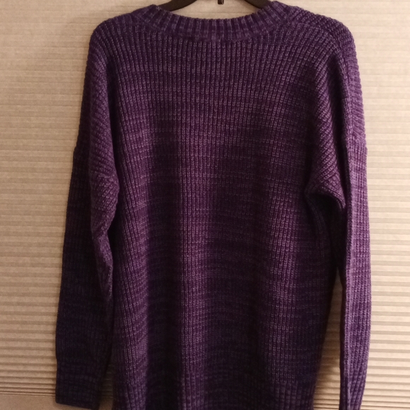 Westbound Blue Cable Knit Long Sleeve V-Neck Sweater 💙🌀💙 - Picture 6 of 9